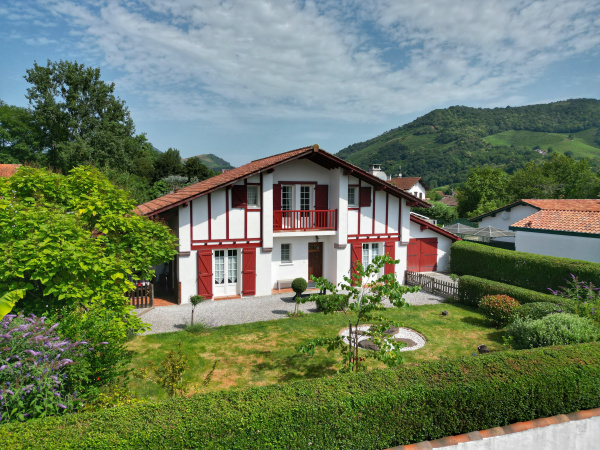 Offres de vente Maison Saint-Jean-Pied-de-Port 64220