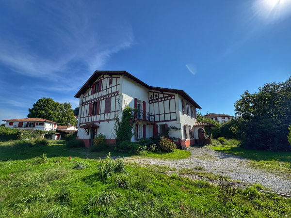 Offres de vente Maison Saint-Jean-Pied-de-Port 64220
