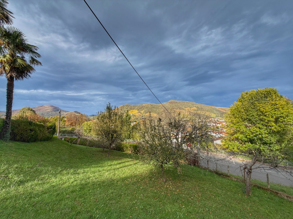 Offres de vente Terrain à batir Saint-Jean-Pied-de-Port 64220