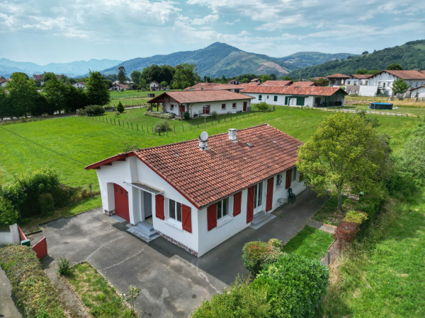 Offres de vente Maison Saint-Jean-Pied-de-Port 64220