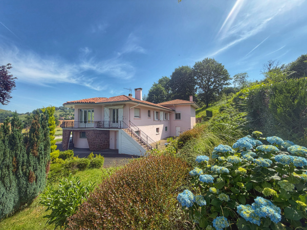 Offres de vente Maison Saint-Jean-Pied-de-Port 64220