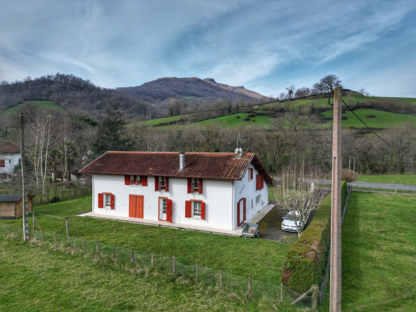 Offres de vente Maison Saint-Jean-Pied-de-Port 64220