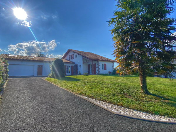 Offres de vente Maison Saint-Jean-Pied-de-Port 64220