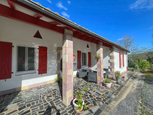 Offres de vente Maison Saint-Jean-Pied-de-Port 64220